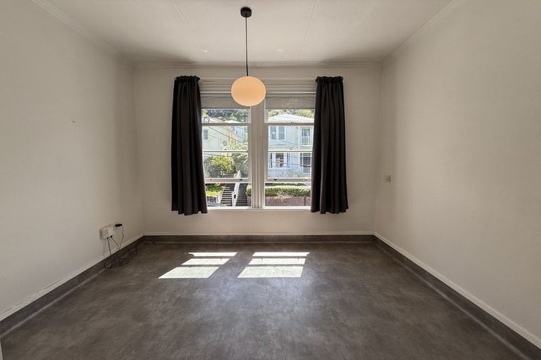 Photo of property in 8 Goring Street, Thorndon, Wellington, 6011