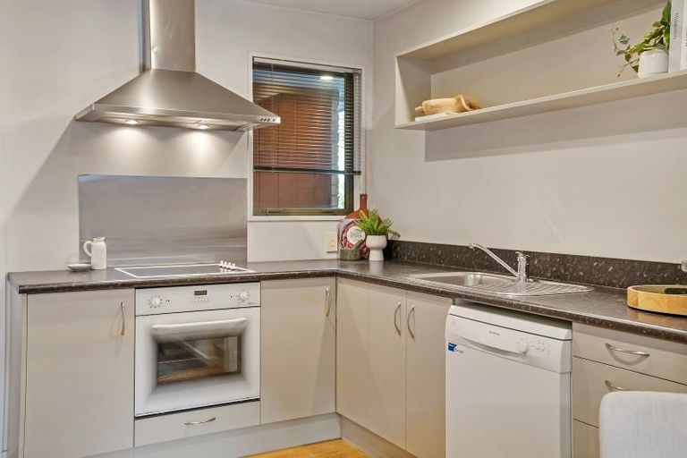 Photo of property in 16c Defoe Place, Waltham, Christchurch, 8023
