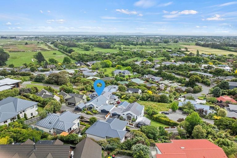 Photo of property in 11 Uldale Place, Westmorland, Christchurch, 8025