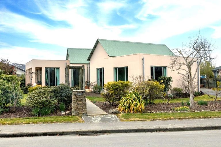 Photo of property in 17 Hewlings Place, Temuka, 7920