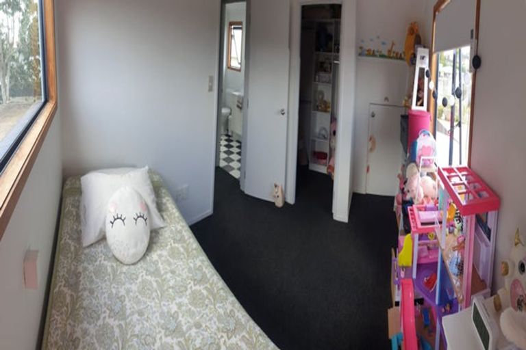 Photo of property in 274 Rangatira Road, Beach Haven, Auckland, 0626