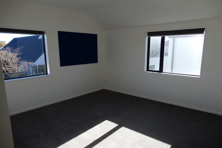 Photo of property in 79 Mandeville Street, Riccarton, Christchurch, 8011