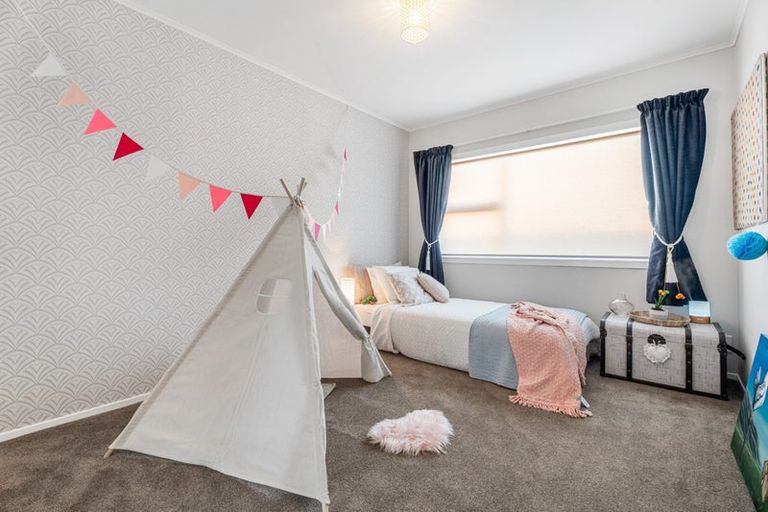 Photo of property in 60 Angelo Avenue, Howick, Auckland, 2014