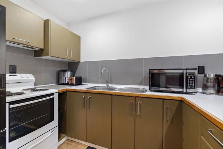 Photo of property in Goldridge Apartments, 9/43 Goldridge Way, Queenstown, 9300