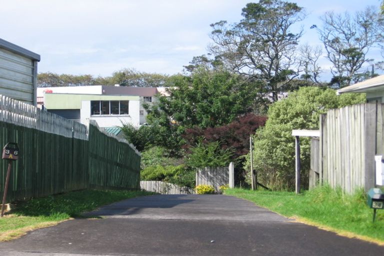 Photo of property in 36a Riserra Drive, Ranui, Auckland, 0612