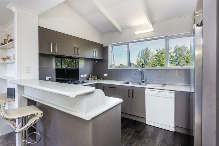 Photo of property in 1/15 Kotare Street, Hilltop, Taupo, 3330