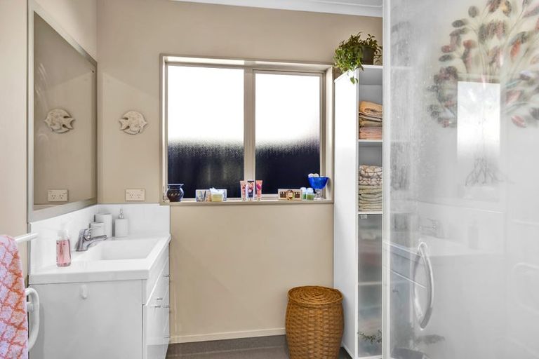 Photo of property in 46 Wilson Street, Hawera, 4610