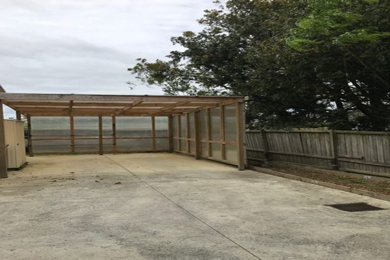 Photo of property in 51 Christmas Road, Manurewa, Auckland, 2102