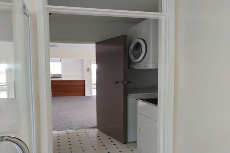 Photo of property in 6f2 Whaui Street, Vogeltown, Wellington, 6021
