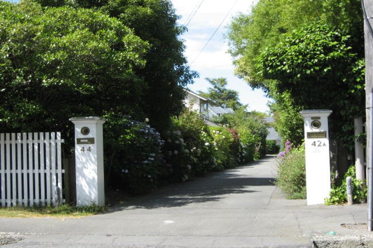 Photo of property in 44 Garden Road, Merivale, Christchurch, 8014