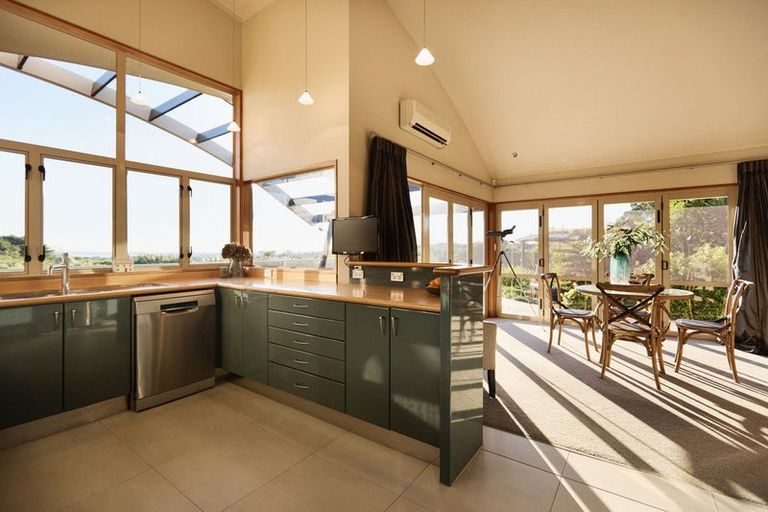 Photo of property in 9 Tupelo Place, Ohauiti, Tauranga, 3112