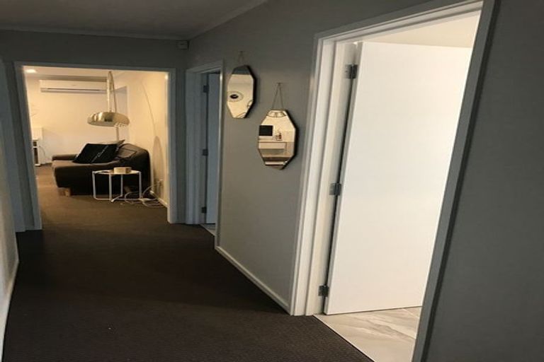 Photo of property in 42 Hain Avenue, Mangere East, Auckland, 2024