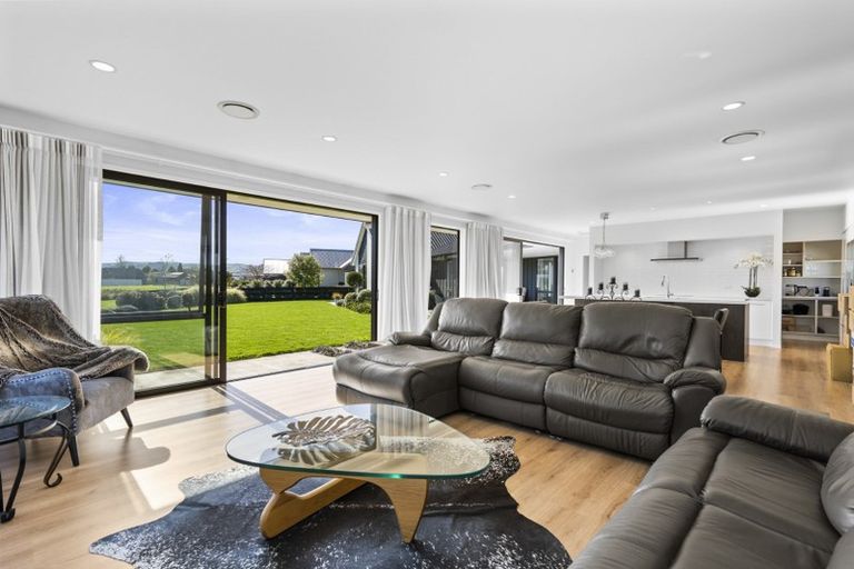 Photo of property in 11 Kotare Grove, Cambridge, 3434