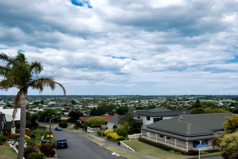 Photo of property in 84 Churchill Drive, Taradale, Napier, 4112