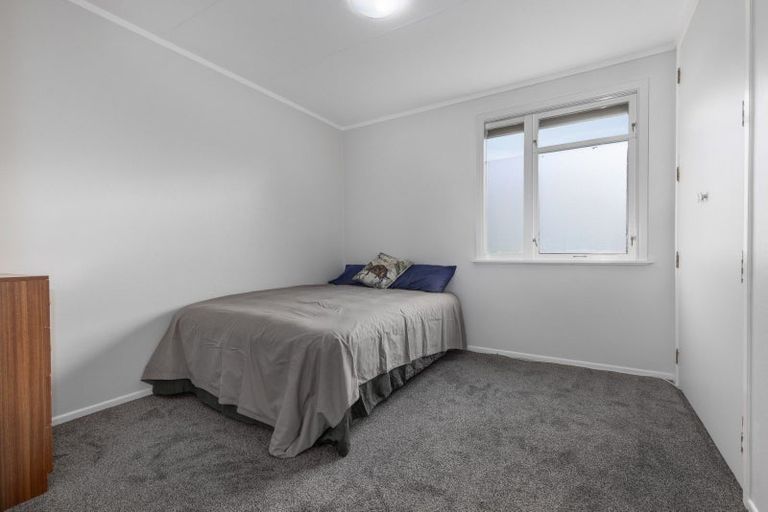 Photo of property in 30 Rangituhi Crescent, Takapuwahia, Porirua, 5022