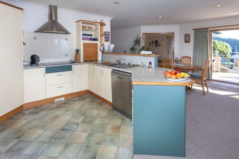 Photo of property in 117 Pacific View Drive, Whangamata, 3620