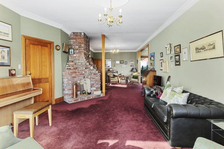 Photo of property in 19 Grosvenor Terrace, Wadestown, Wellington, 6012