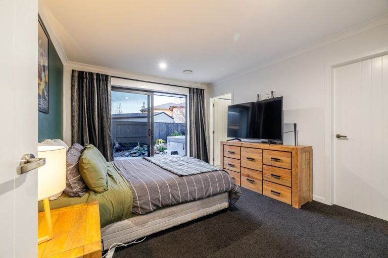 Photo of property in 12 Peckham Lane, Ashhurst, 4810