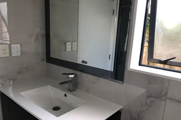 Photo of property in 155a Guys Road, East Tamaki, Auckland, 2013