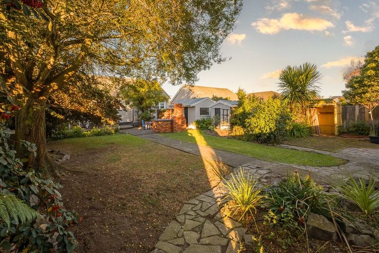 Photo of property in 7 Braemar Place, Avonside, Christchurch, 8061