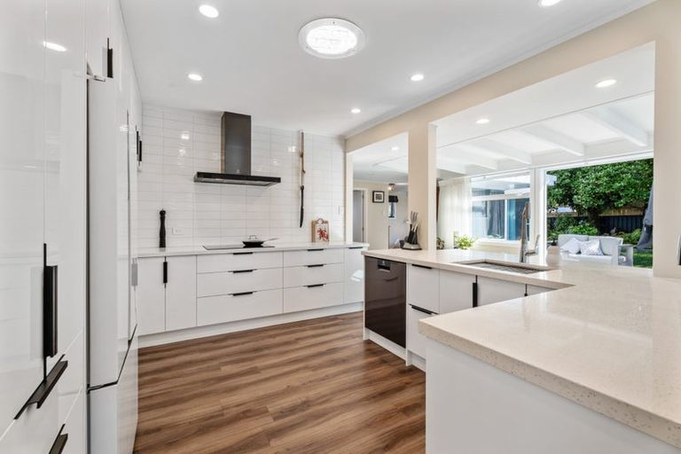 Photo of property in 60 Angelo Avenue, Howick, Auckland, 2014