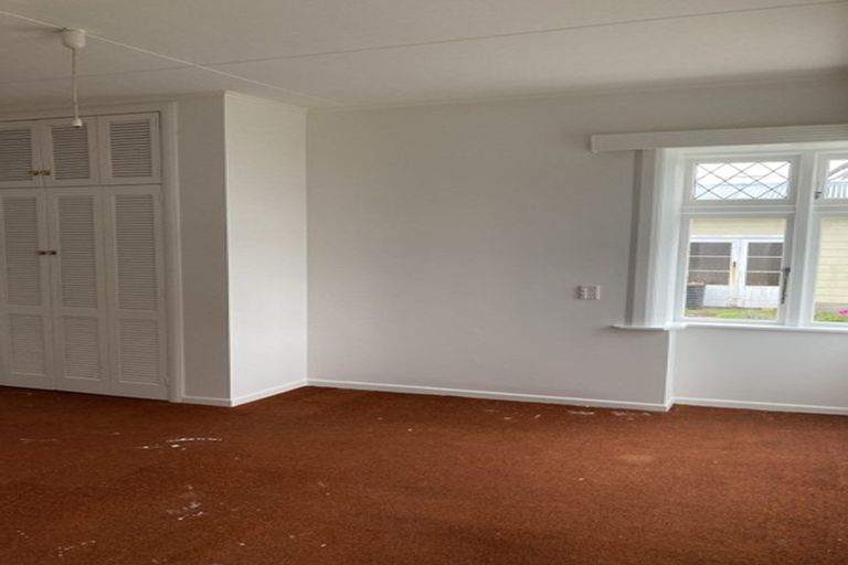 Photo of property in 88 Freyberg Street, Lyall Bay, Wellington, 6022