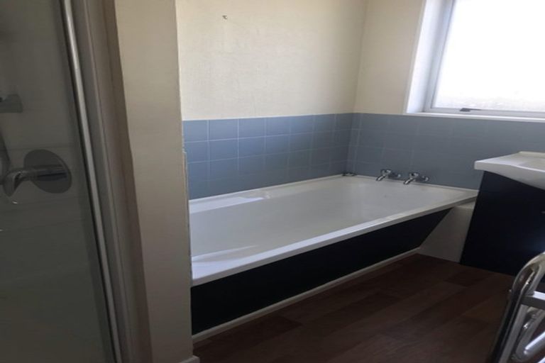 Photo of property in 2/12 Glen Place, Parklands, Christchurch, 8083