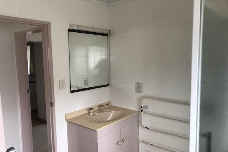 Photo of property in 1/33 Hector Street, Seatoun, Wellington, 6022