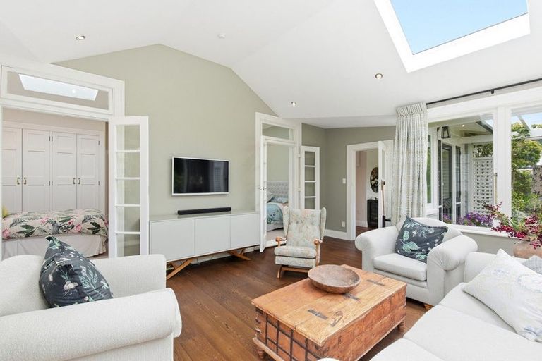 Photo of property in 41 Everest Street, Khandallah, Wellington, 6035