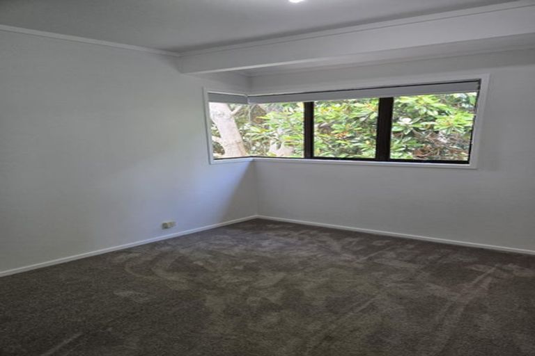 Photo of property in 1/95 Bond Crescent, Forrest Hill, Auckland, 0620