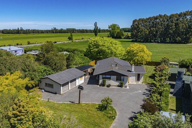Photo of property in 1409 Main North Road, Waikuku, Rangiora, 7473