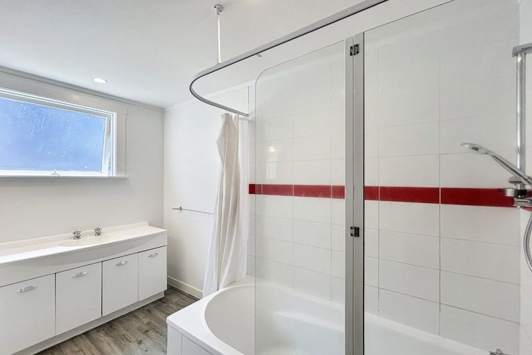 Photo of property in 19 Lombard Street, Palmerston North, 4410
