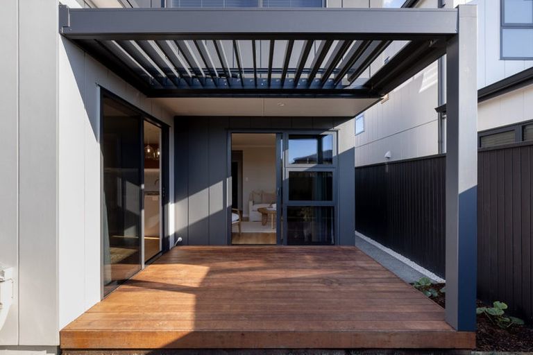 Photo of property in 94r Carmichael Road, Bethlehem, Tauranga, 3110