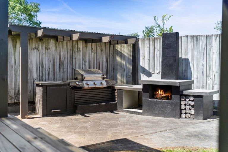 Photo of property in 230b Gravatt Road, Papamoa Beach, Papamoa, 3118