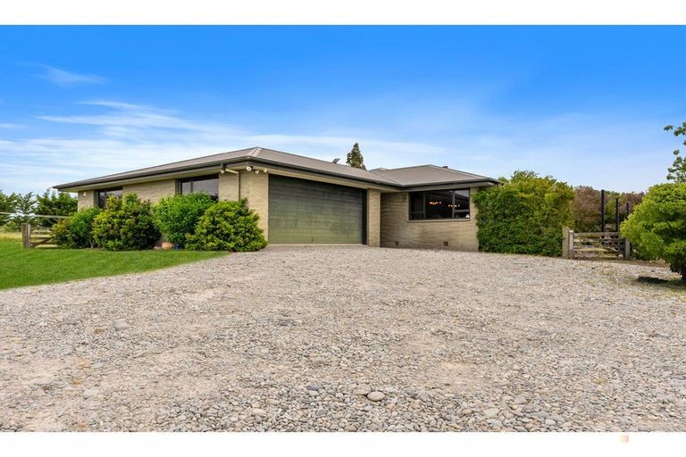 Photo of property in 964 Rolling Ridges Road, Levels Valley, Timaru, 7975