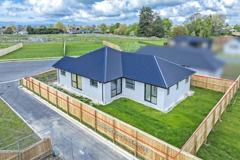 Photo of property in 9 Piwakawaka Place, Leeston, 7632