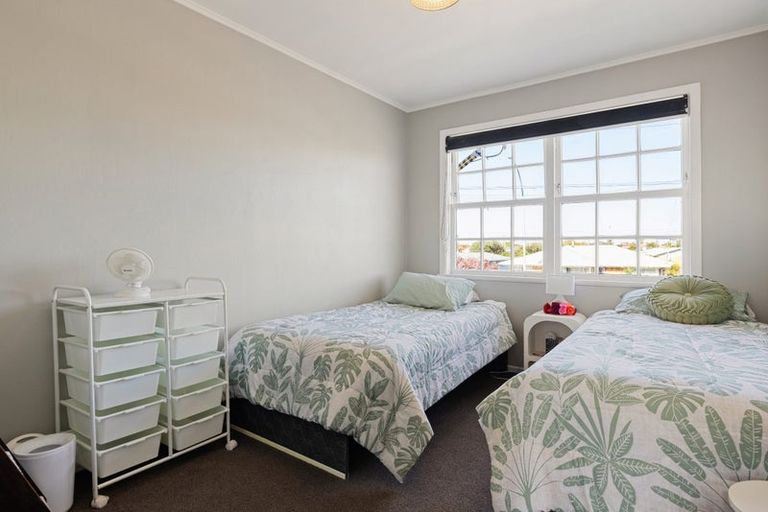 Photo of property in 166 Sandwich Road, St Andrews, Hamilton, 3200