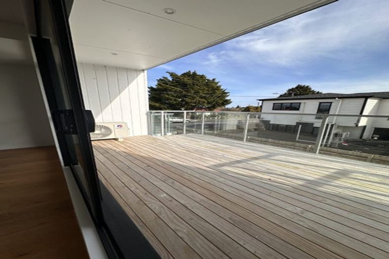 Photo of property in 1/2a Cambridge Road, Manurewa, Auckland, 2102