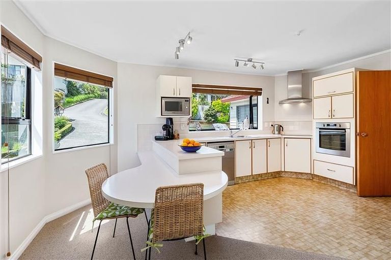 Photo of property in 32b Sailmaker Close, Whitby, Porirua, 5024