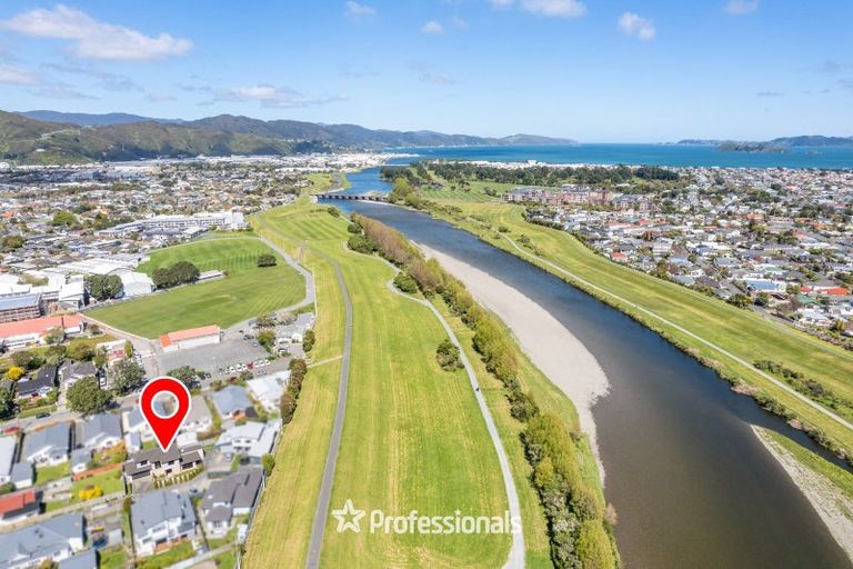 Photo of property in 8a Glen Iris Grove, Woburn, Lower Hutt, 5010