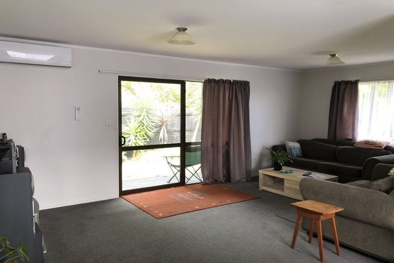 Photo of property in 8b Kingsley Place, Mount Maunganui, 3116