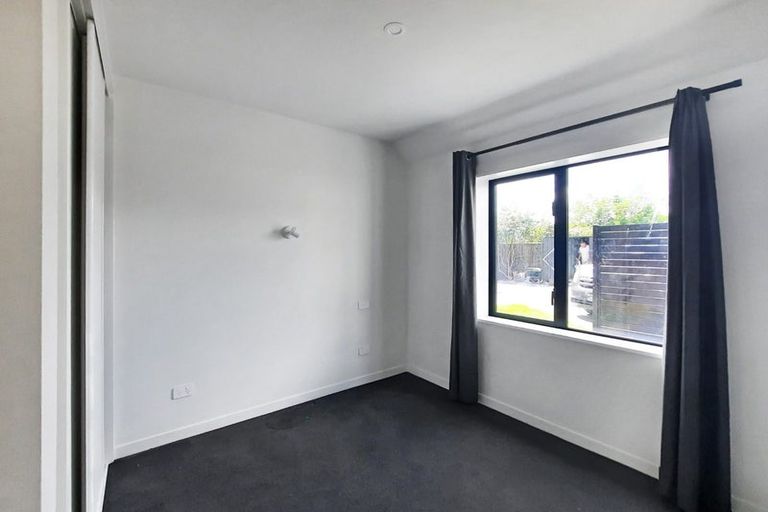 Photo of property in 7 Fovant Street, Russley, Christchurch, 8042