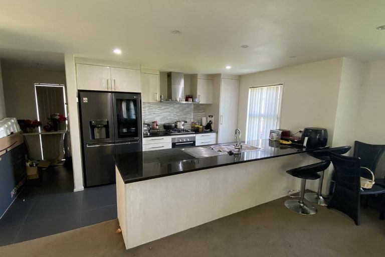 Photo of property in 229 Porchester Road, Takanini, 2112