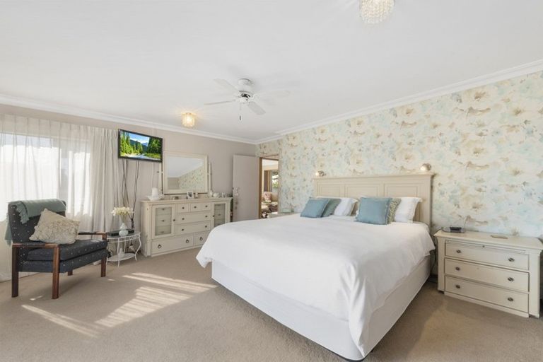 Photo of property in 4 Prince Avenue, Mount Maunganui, 3116