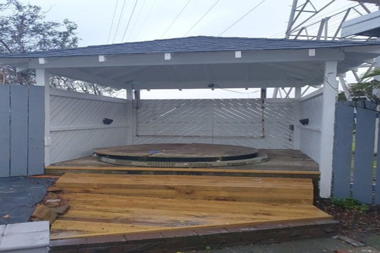 Photo of property in 38 Aurea Avenue, Pakuranga, Auckland, 2010