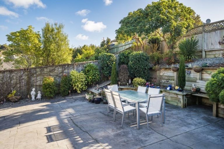 Photo of property in 4 Navigation Drive, Whitby, Porirua, 5024