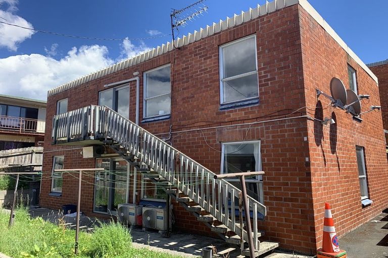 Photo of property in 3/102 Harbour Terrace, North Dunedin, Dunedin, 9016