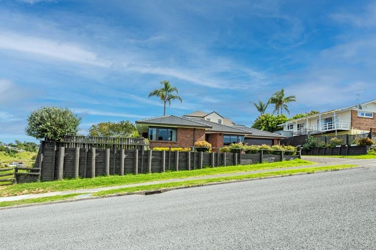 Photo of property in 2b Cannell Farm Drive, Te Puke, 3119