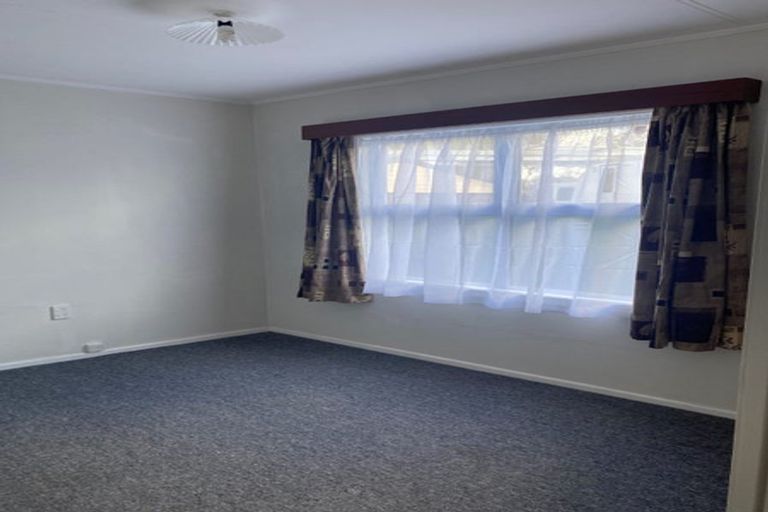 Photo of property in 95 Apollo Parade, Milson, Palmerston North, 4414
