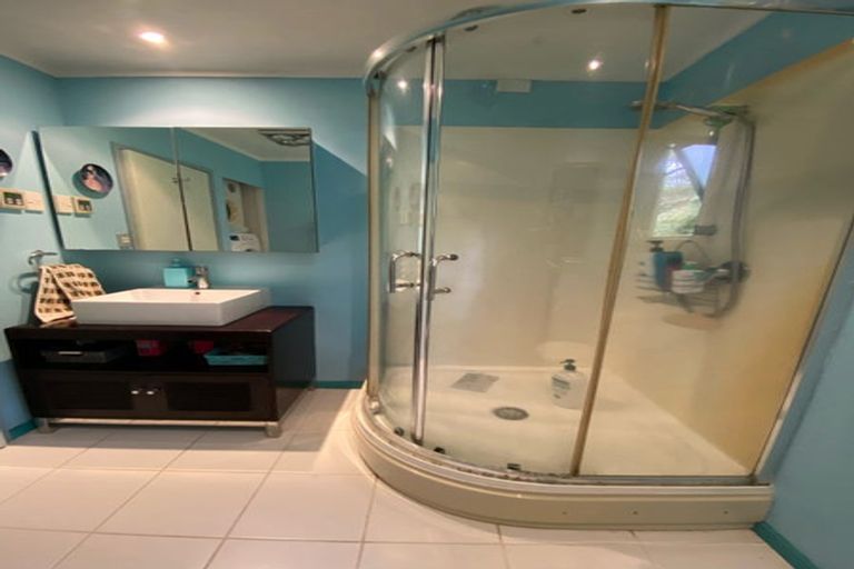 Photo of property in 7 Emily Lane, Greenhithe, Auckland, 0632